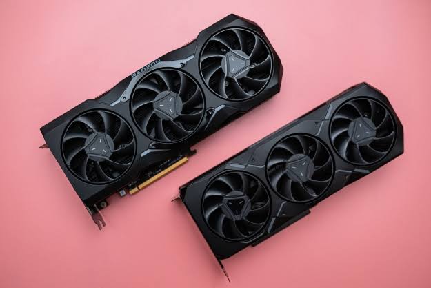 AMD RX 7800 XT et RX 7700 XT : Examen et Comparaison