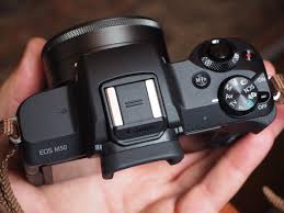 Test du Canon EOS M50 en 2022 : Devriez-vous l'acheter Test du Canon EOS M50 en 2022 : Devriez-vous l'acheter