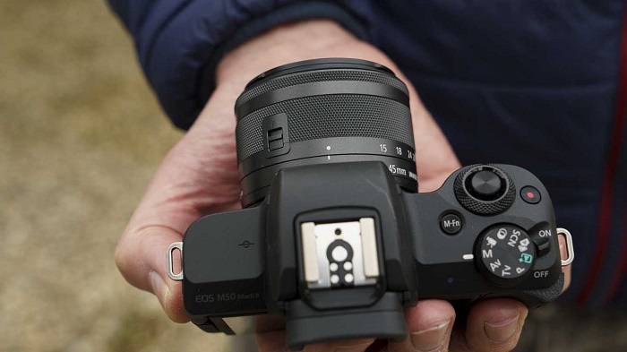 Test du Canon EOS M50 en 2022 : Devriez-vous l'acheter Test du Canon EOS M50 en 2022 : Devriez-vous l'acheter