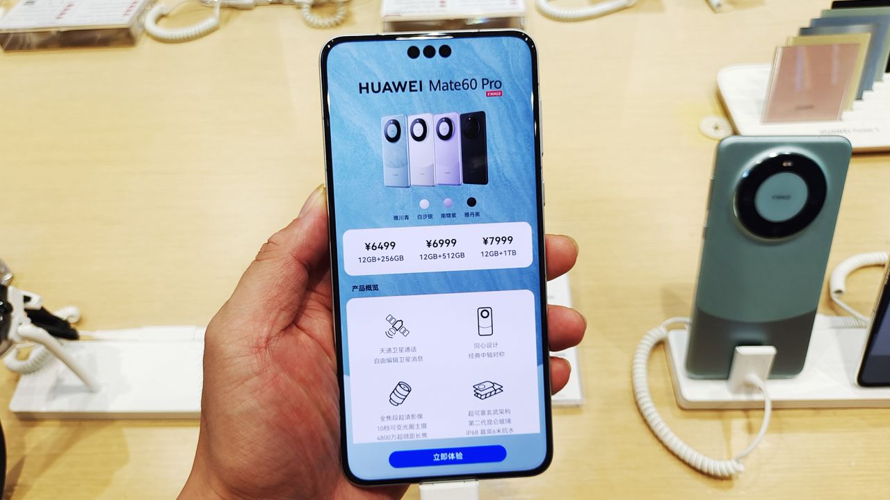 Huawei Mate 60 Pro+ : le Mate 60 avec Appels Vocaux par Satellite